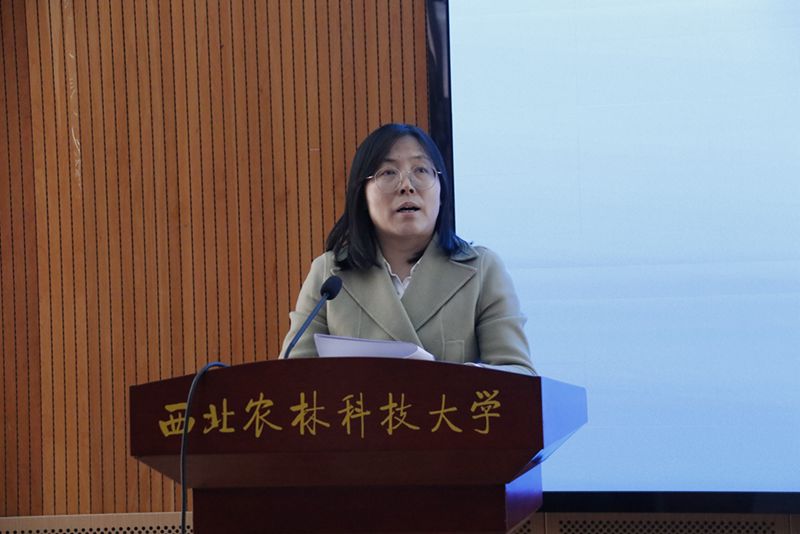 管清美经理总结2024年工作并安排部署2025年工作_副本.jpg