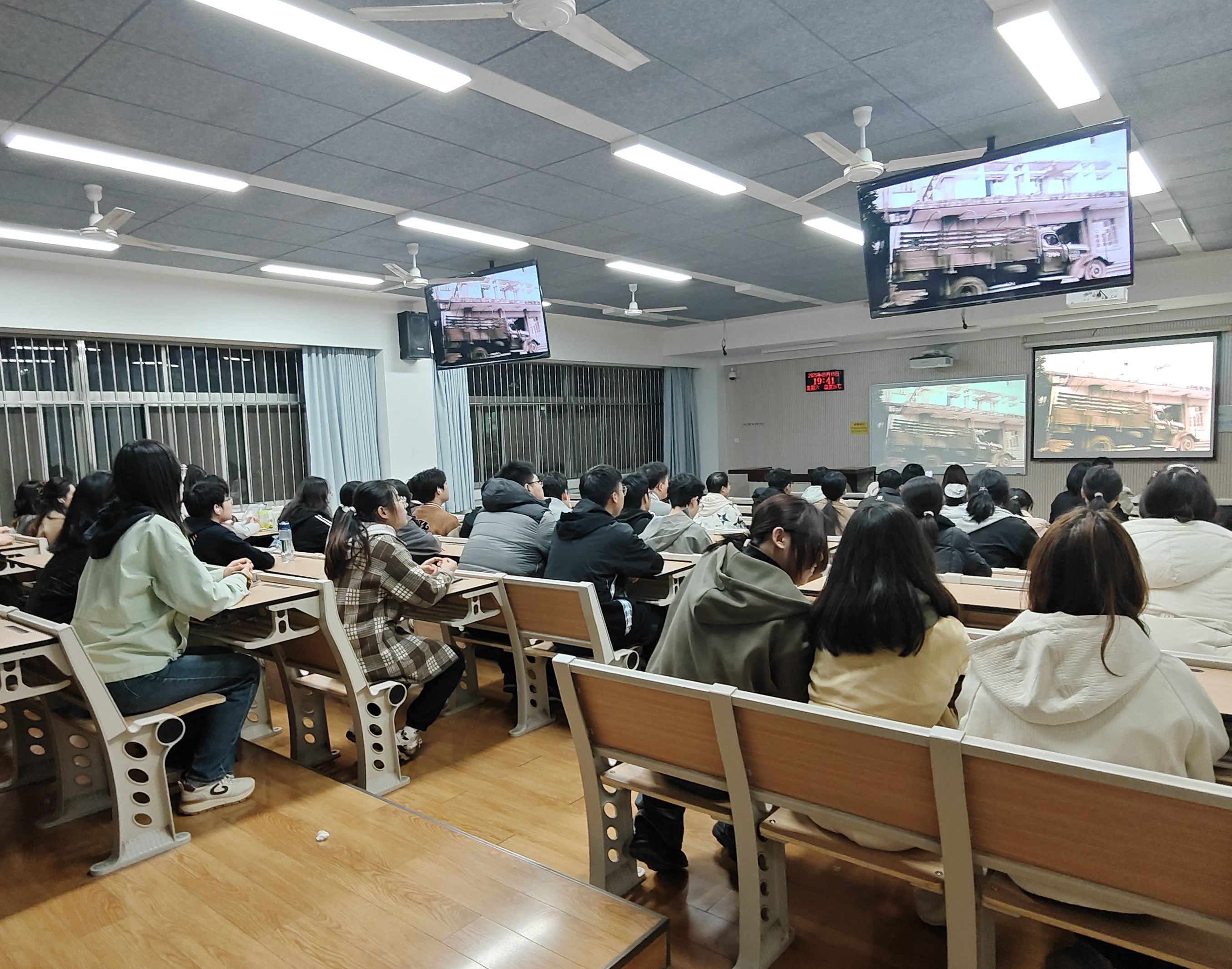 图2(原图).jpg