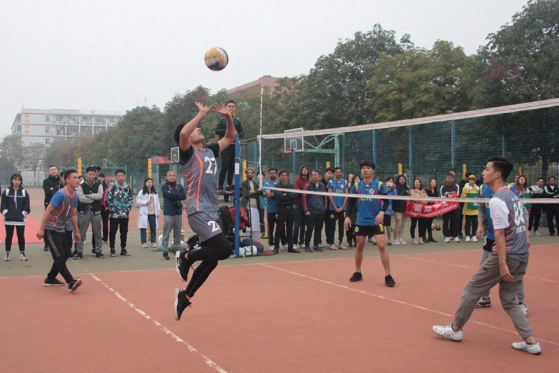 64a1acb4326d4eadba987b98ce998eac.jpg