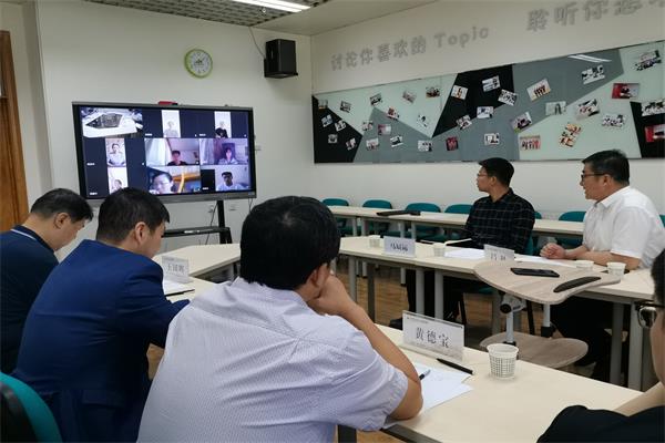 16a5717d83b04d2d87a52a04541645ef.jpg 座谈会现场(600×400).jpg
