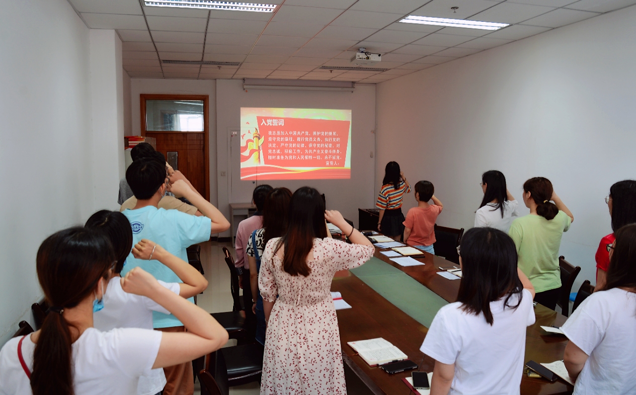 d9140fba03714ac6a695acfecb633ccc.jpg