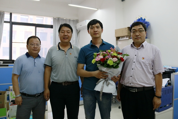 fd4e9c04f43e43d0a1a63cb0f34883d3.jpg _MG_9201_wps图片.JPG