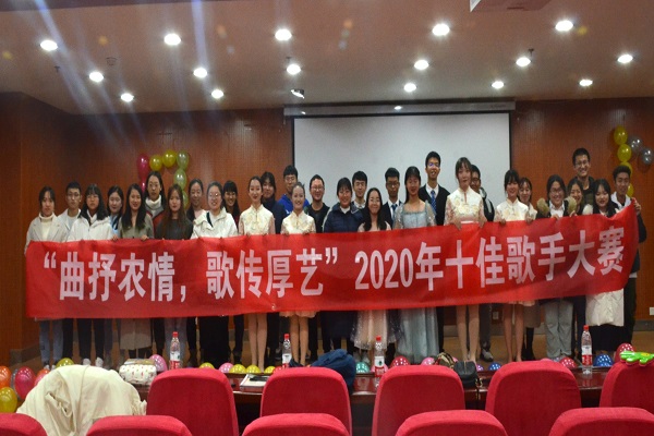 25cd8e5af4174ad2964ea9b1dc4a730b.jpg 合影留念.jpg