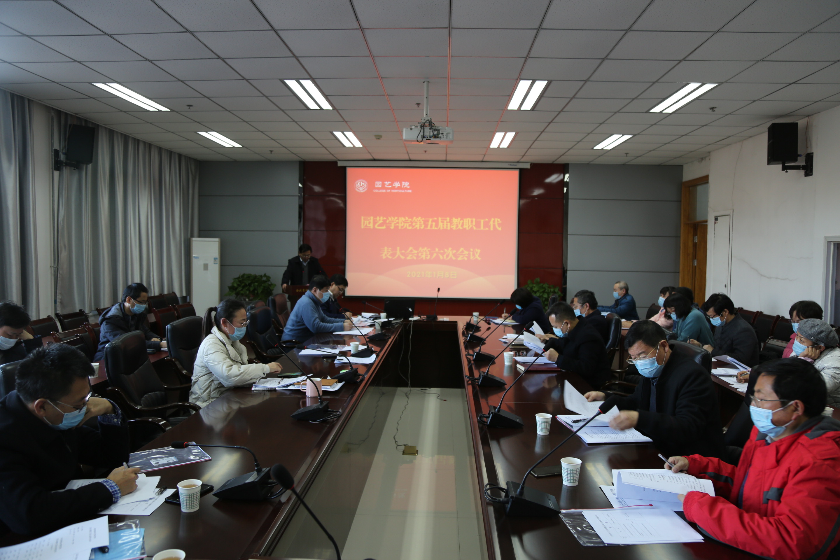 ea25feff42a84f0cb8c40207397b574e.jpg
